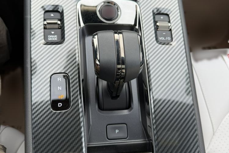 Used GAC Trumpchi EMPOW 2023 Shadow Leopard H Smart Hybrid Edition Interior 4