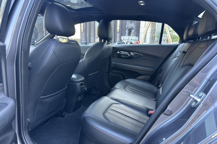 Used GAC Trumpchi EMPOW 2023 270T DCT J15 Version Interior 4
