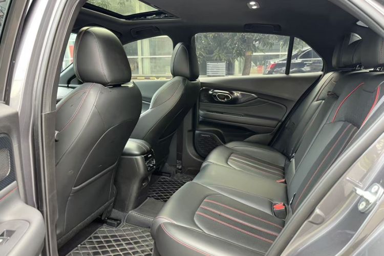 Used GAC Trumpchi EMPOW 2023 270T DCT J15 Version Interior 4