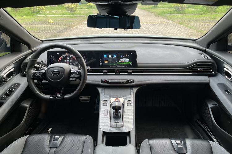 Used GAC Trumpchi EMPOW 2023 400T Automatic R PRO Interior 4