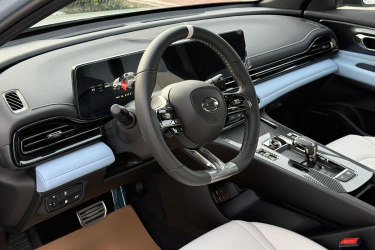 Used GAC Trumpchi EMPOW 2023 Shadow Leopard H Smart Hybrid Edition Interior 7