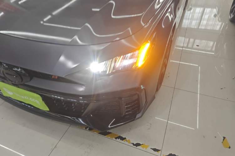 Used GAC Trumpchi EMPOW 2023 400T Automatic R MAX Left Front Headlight