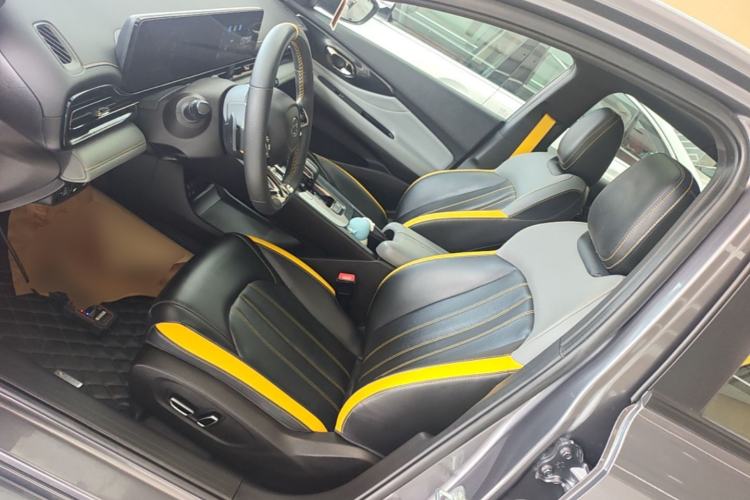 Used GAC Trumpchi EMPOW 2023 270T DCT J15 Version Left Front Seat