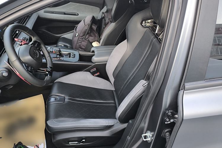Used GAC Trumpchi EMPOW 2023 400T Automatic R PRO Left Front Seat