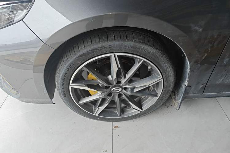 Used GAC Trumpchi EMPOW 2023 270T DCT J16 Version Left Front Wheel Hub