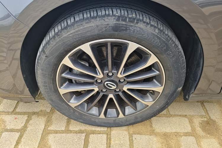 Used GAC Trumpchi EMPOW 2023 Shadow Leopard H High-Energy Hybrid Edition Left Front Wheel Hub