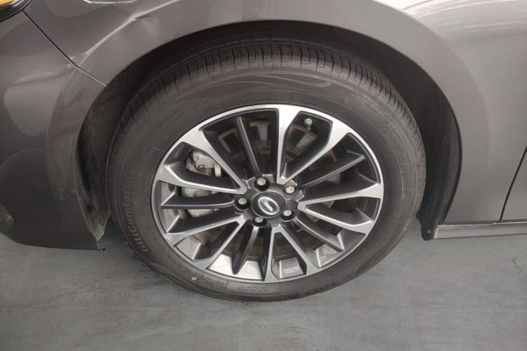 Used GAC Trumpchi EMPOW 2023 Shadow Leopard H High-Energy Hybrid Edition Left Front Wheel Hub
