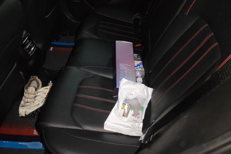 Used GAC Trumpchi EMPOW 2023 270T DCT J16 Version Left Rear Seat
