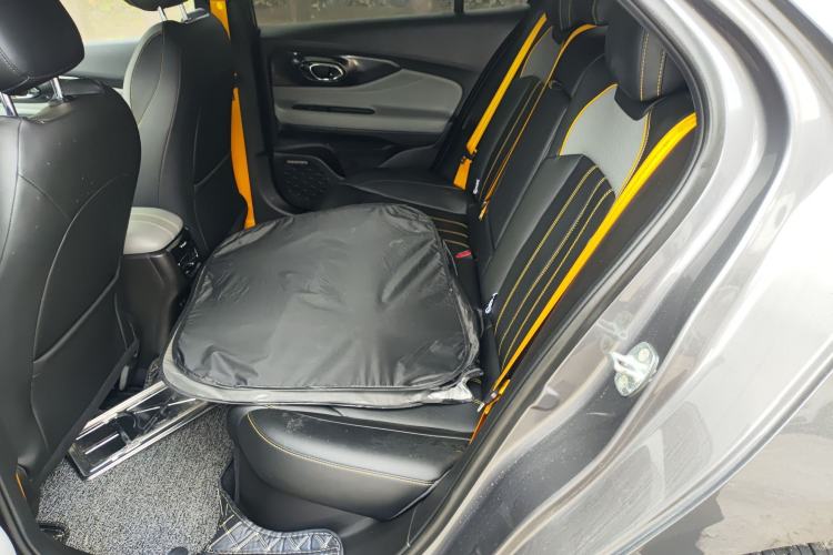 Used GAC Trumpchi EMPOW 2023 270T DCT J15 Version Left Rear Seat