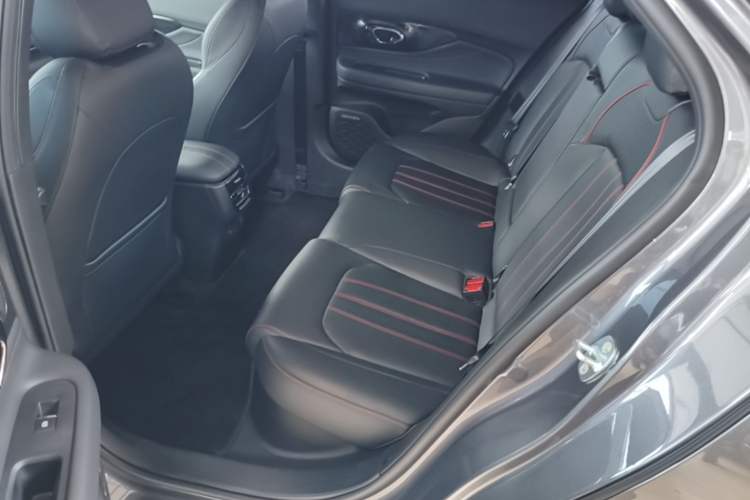 Used GAC Trumpchi EMPOW 2023 270T DCT J15 Version Left Rear Seat