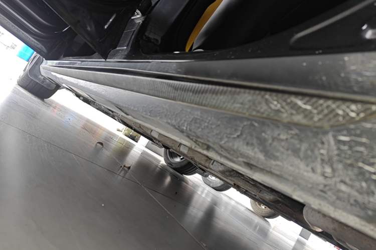 Used GAC Trumpchi EMPOW 2023 270T DCT J16 Version Left Side Sill