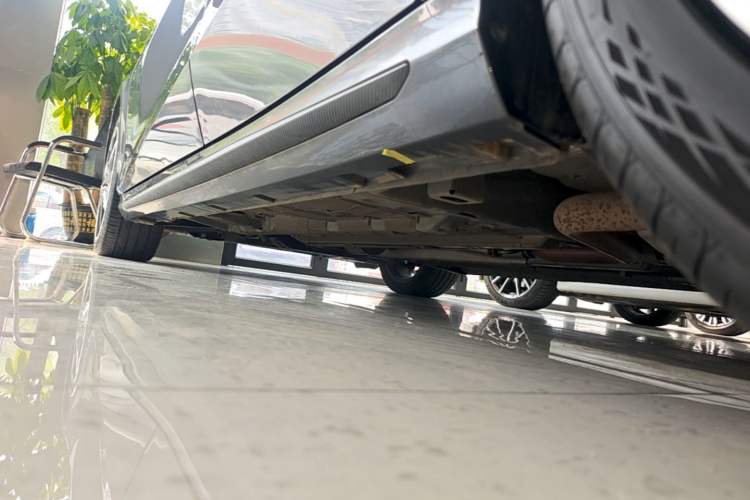 Used GAC Trumpchi EMPOW 2023 270T DCT J15 Version Left Side Sill