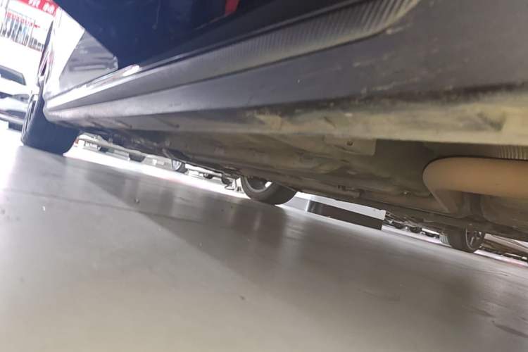 Used GAC Trumpchi EMPOW 2023 270T DCT J16 Version Left Side Sill