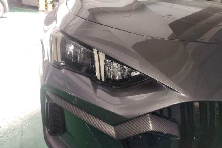 Used GAC Trumpchi EMPOW 2023 270T DCT J16 Version Right Front Headlight
