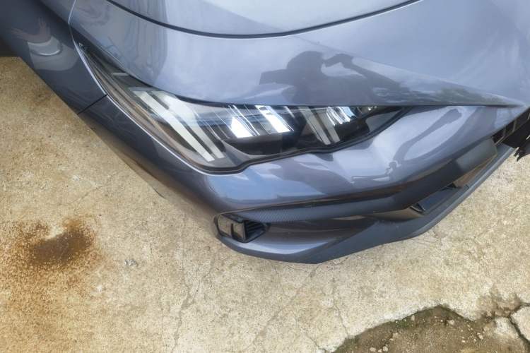 Used GAC Trumpchi EMPOW 2023 270T DCT J15 Version Right Front Headlight