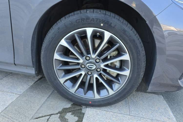 Used GAC Trumpchi EMPOW 2023 Shadow Leopard H High-Energy Hybrid Edition Right Front Wheel Hub