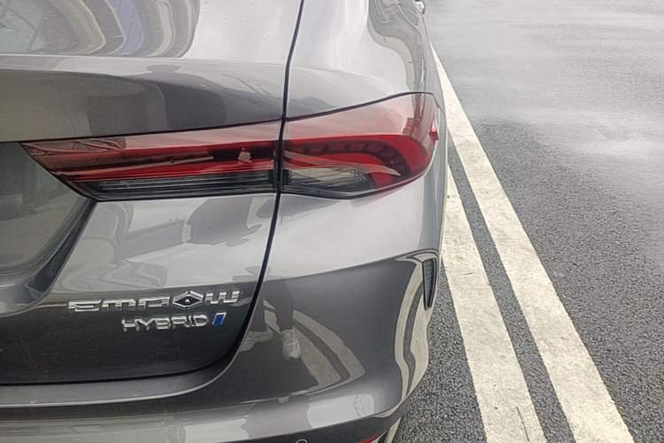 Used GAC Trumpchi EMPOW 2023 Shadow Leopard H Smart Hybrid Edition Right Rear Taillight