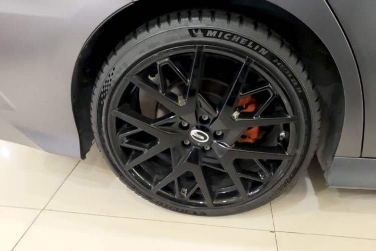 Used GAC Trumpchi EMPOW 2023 400T Automatic R MAX Right Rear Wheel Hub