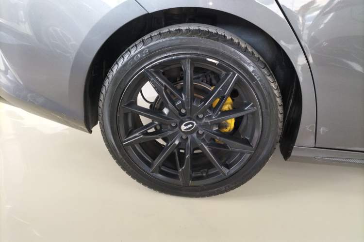 Used GAC Trumpchi EMPOW 2023 270T DCT J16 Version Right Rear Wheel Hub