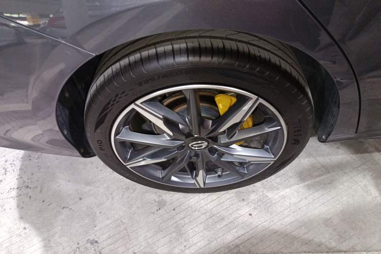Used GAC Trumpchi EMPOW 2023 270T DCT J16 Version Right Rear Wheel Hub