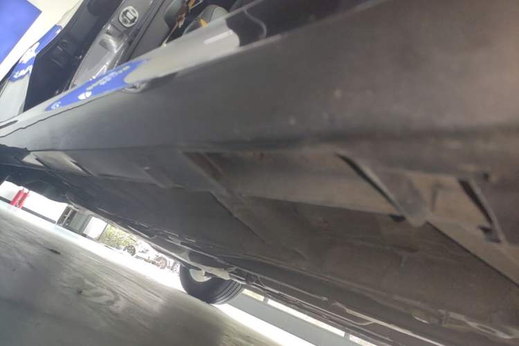 Used GAC Trumpchi EMPOW 2023 Shadow Leopard H High-Energy Hybrid Edition Right Side Sill