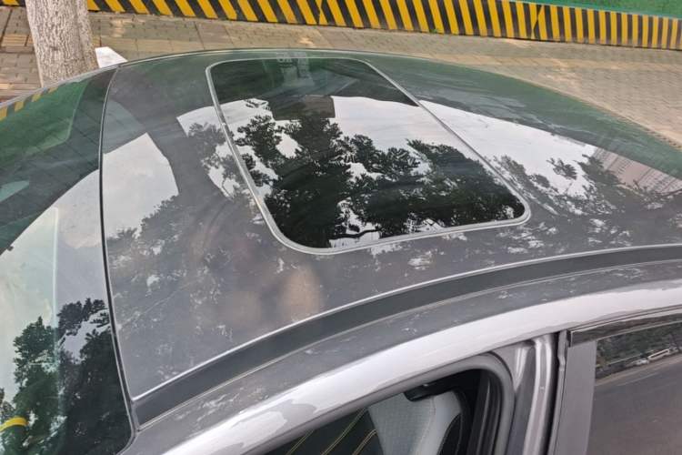 Used GAC Trumpchi EMPOW 2023 270T DCT J15 Version Roof
