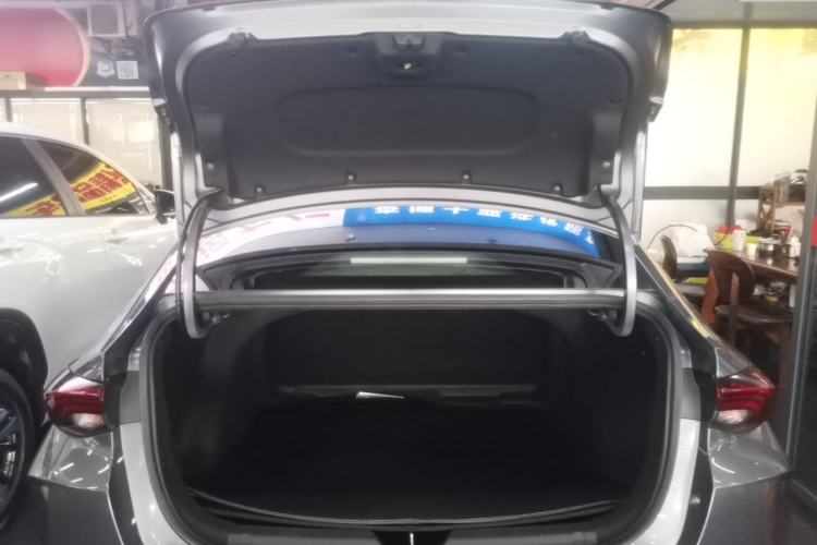 Used GAC Trumpchi EMPOW 2023 270T DCT J15 Version Trunk