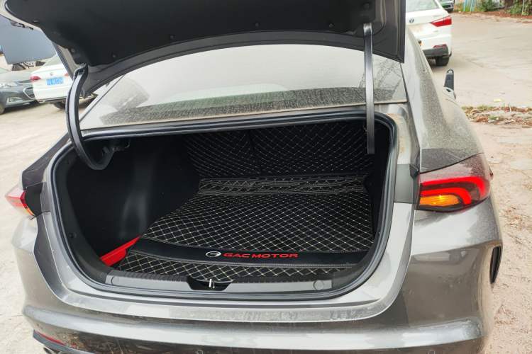 Used GAC Trumpchi EMPOW 2023 270T DCT J15 Version Trunk