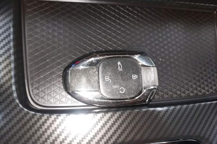 Used GAC Trumpchi EMPOW 2023 270T DCT J16 Version Vehicle Key