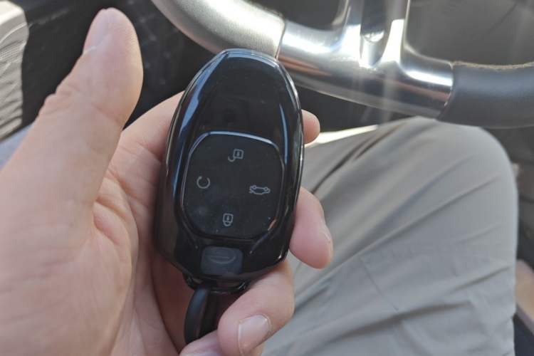 Used GAC Trumpchi EMPOW 2023 270T DCT J15 Version Vehicle Key