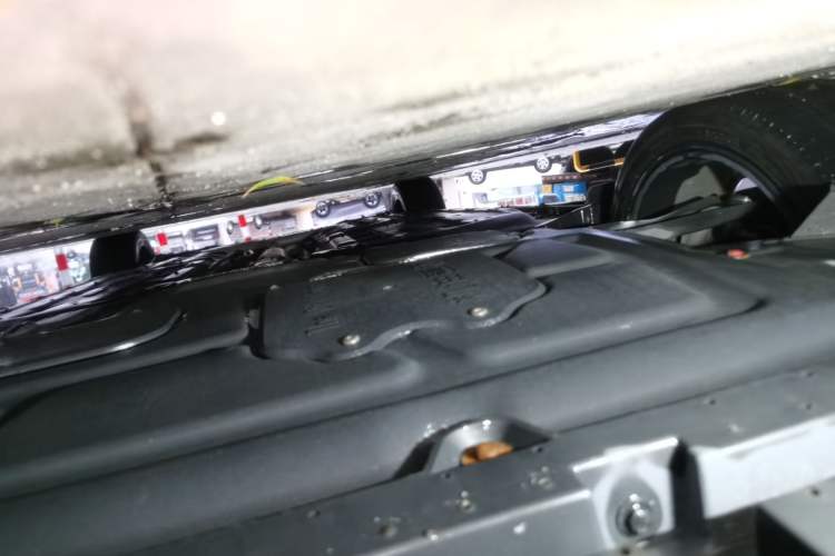 Used GAC Trumpchi EMPOW 2023 Shadow Leopard H Smart Hybrid Edition Chassis Front