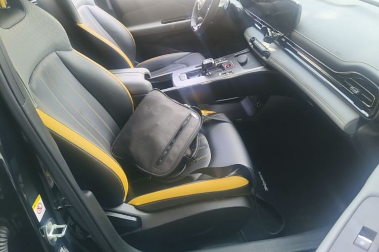 Used GAC Trumpchi EMPOW 2023 270T DCT J15 Version Right Front Seat