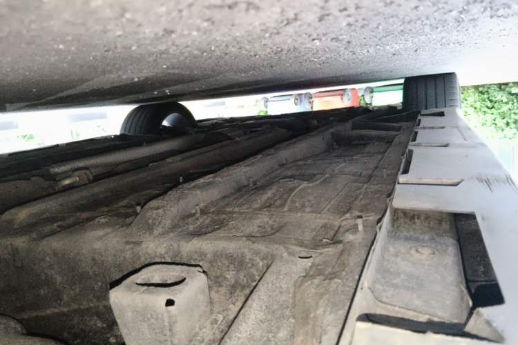 Used GAC Trumpchi EMPOW 2023 400T Automatic R MAX Chassis Rear Left