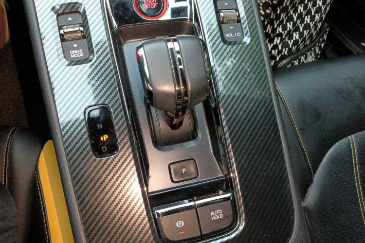 Used GAC Trumpchi EMPOW 2023 Shadow Leopard H Smart Hybrid Edition Gear Lever