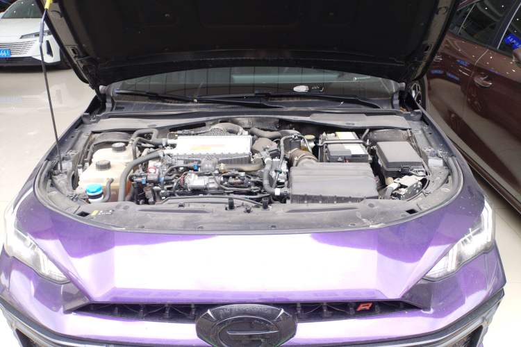 Used GAC Trumpchi EMPOW 2023 400T Automatic R PRO Engine Bay