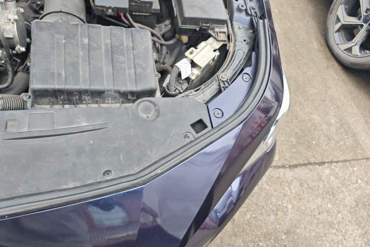 Used GAC Trumpchi EMPOW 2023 270T DCT J16 Galaxy Fighter Edition Engine Bay Left