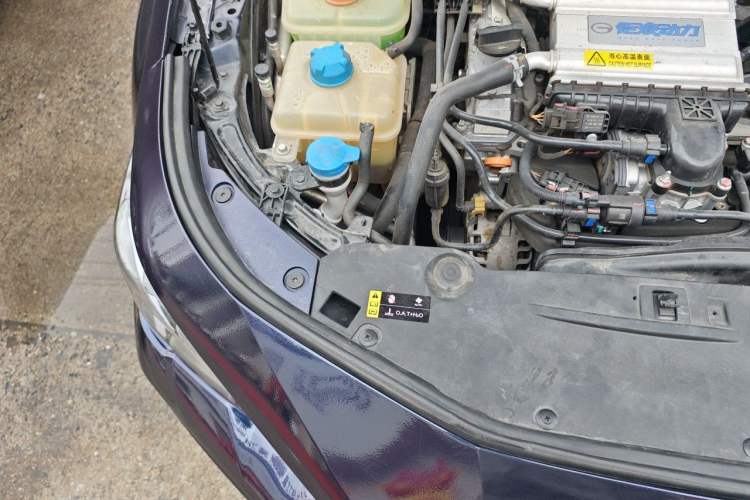 Used GAC Trumpchi EMPOW 2023 270T DCT J16 Galaxy Fighter Edition Engine Bay Right