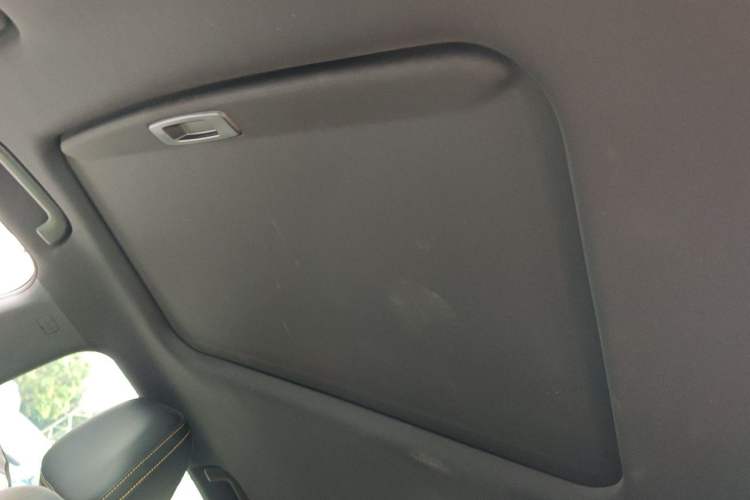 Used GAC Trumpchi EMPOW 2023 270T DCT J15 Version Headliner