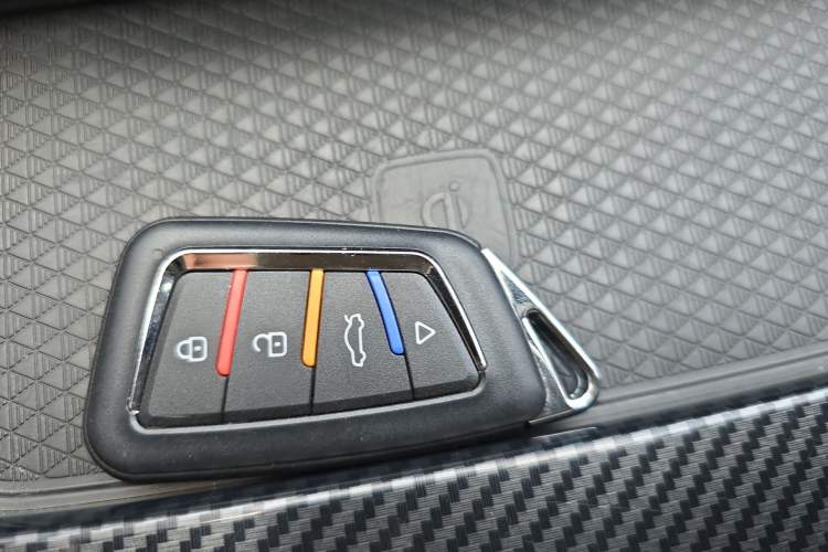 Used GAC Trumpchi EMPOW 2023 270T DCT J16 Galaxy Fighter Edition Interior 1