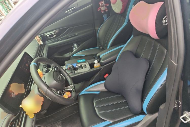 Used GAC Trumpchi EMPOW 2023 270T DCT J16 Galaxy Fighter Edition Left Front Seat