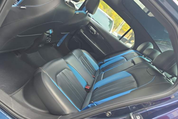 Used GAC Trumpchi EMPOW 2023 270T DCT J16 Galaxy Fighter Edition Left Rear Seat