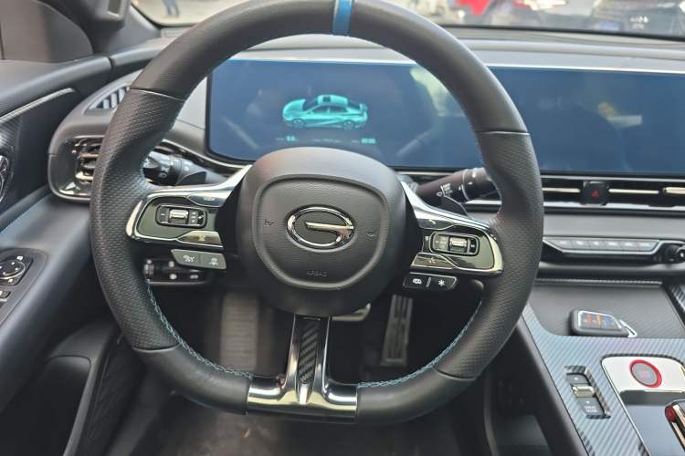 Used GAC Trumpchi EMPOW 2023 270T DCT J16 Galaxy Fighter Edition Steering Wheel
