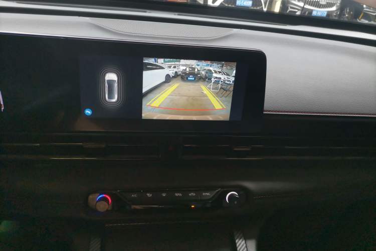 Used GAC Trumpchi EMPOW 2023 270T DCT J15 Version Audio And AC Panel