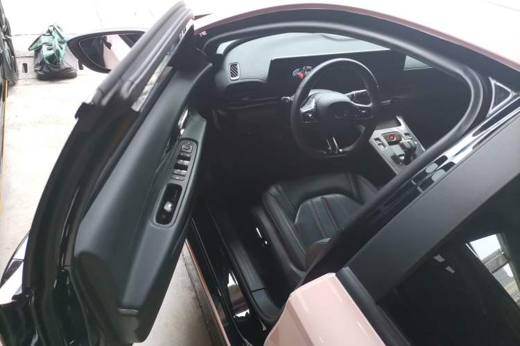 Used GAC Trumpchi EMPOW 2023 270T DCT J15 Version Interior 3