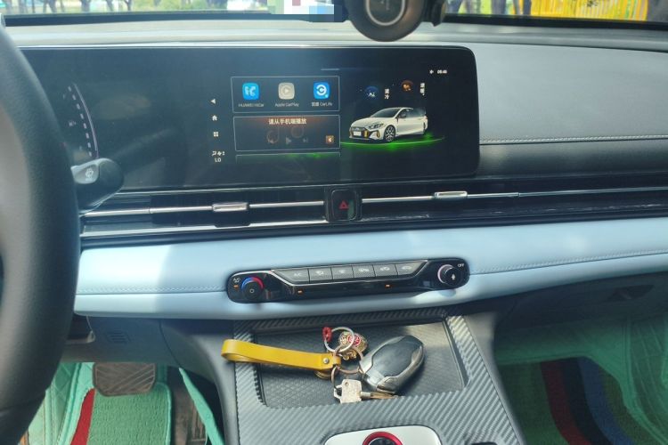 Used GAC Trumpchi EMPOW 2023 Shadow Leopard H High-Energy Hybrid Edition Audio And AC Panel