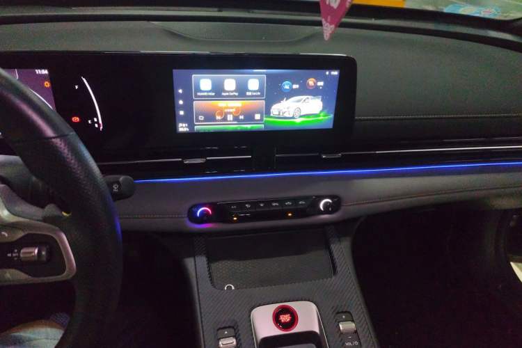 Used GAC Trumpchi EMPOW 2023 Shadow Leopard H High-Energy Hybrid Edition Audio And AC Panel