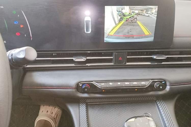 Used GAC Trumpchi EMPOW 2023 Shadow Leopard H High-Energy Hybrid Edition Audio And AC Panel