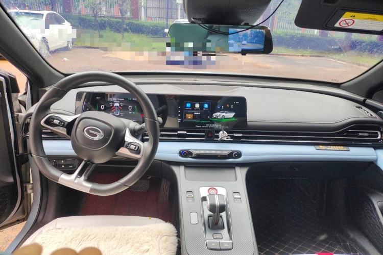 Used GAC Trumpchi EMPOW 2023 Shadow Leopard H High-Energy Hybrid Edition Center Console