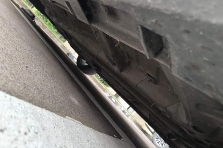Used GAC Trumpchi EMPOW 2023 270T DCT J11 Version Chassis Front Right