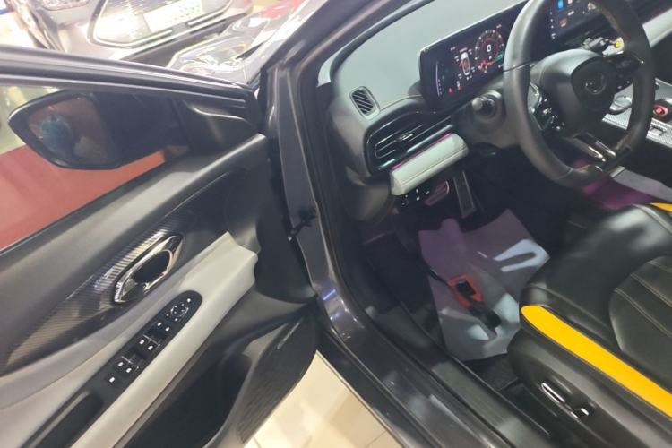 Used GAC Trumpchi EMPOW 2023 270T DCT J15 Version Driver Seat